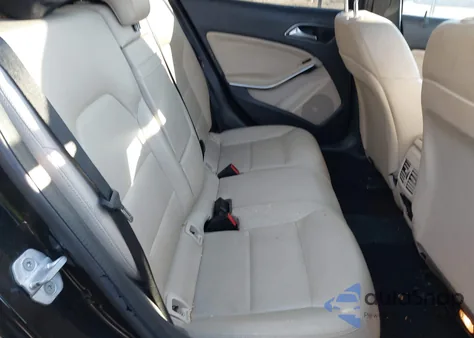 2015 Mercedes-Benz Gla 250 z USA, uszkodzony, nr VIN WDCTG4EB9FJ163964